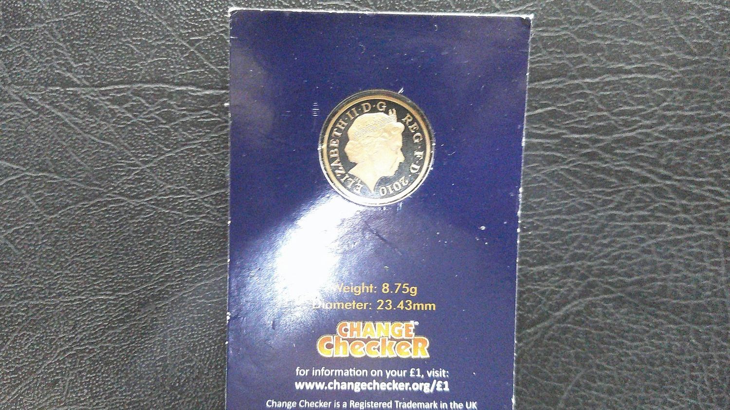 2010 - One Pound (Royal Coat of Arms) 2010 - One Pound (Royal Coat of Arms)