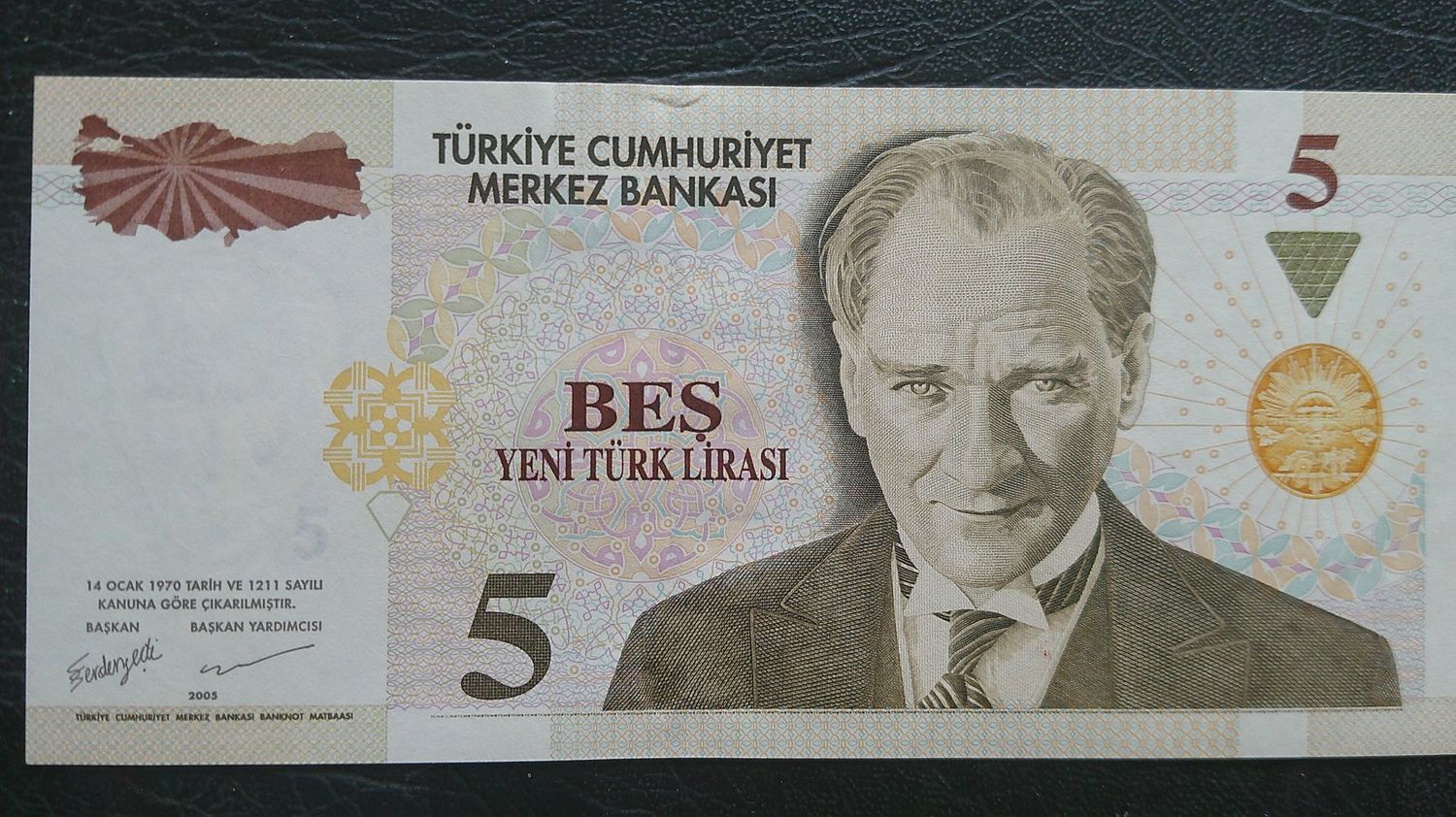 Turkey 5 New Lira - 2005