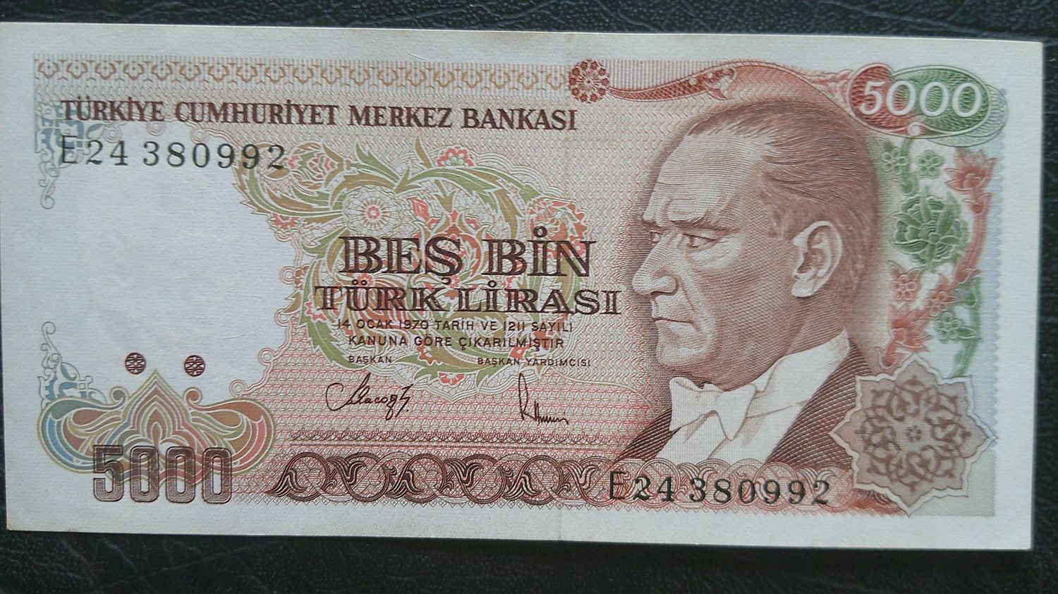 Turkey 5000 Lirasi - 1988