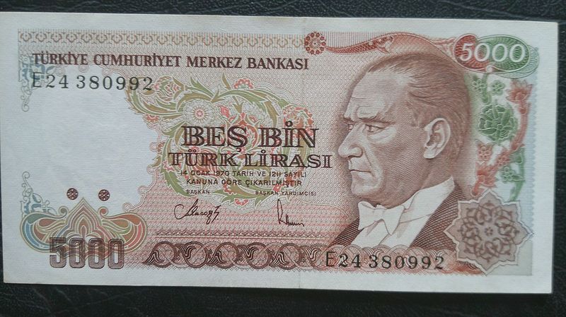 Turkey 5000 Lirasi - 1988