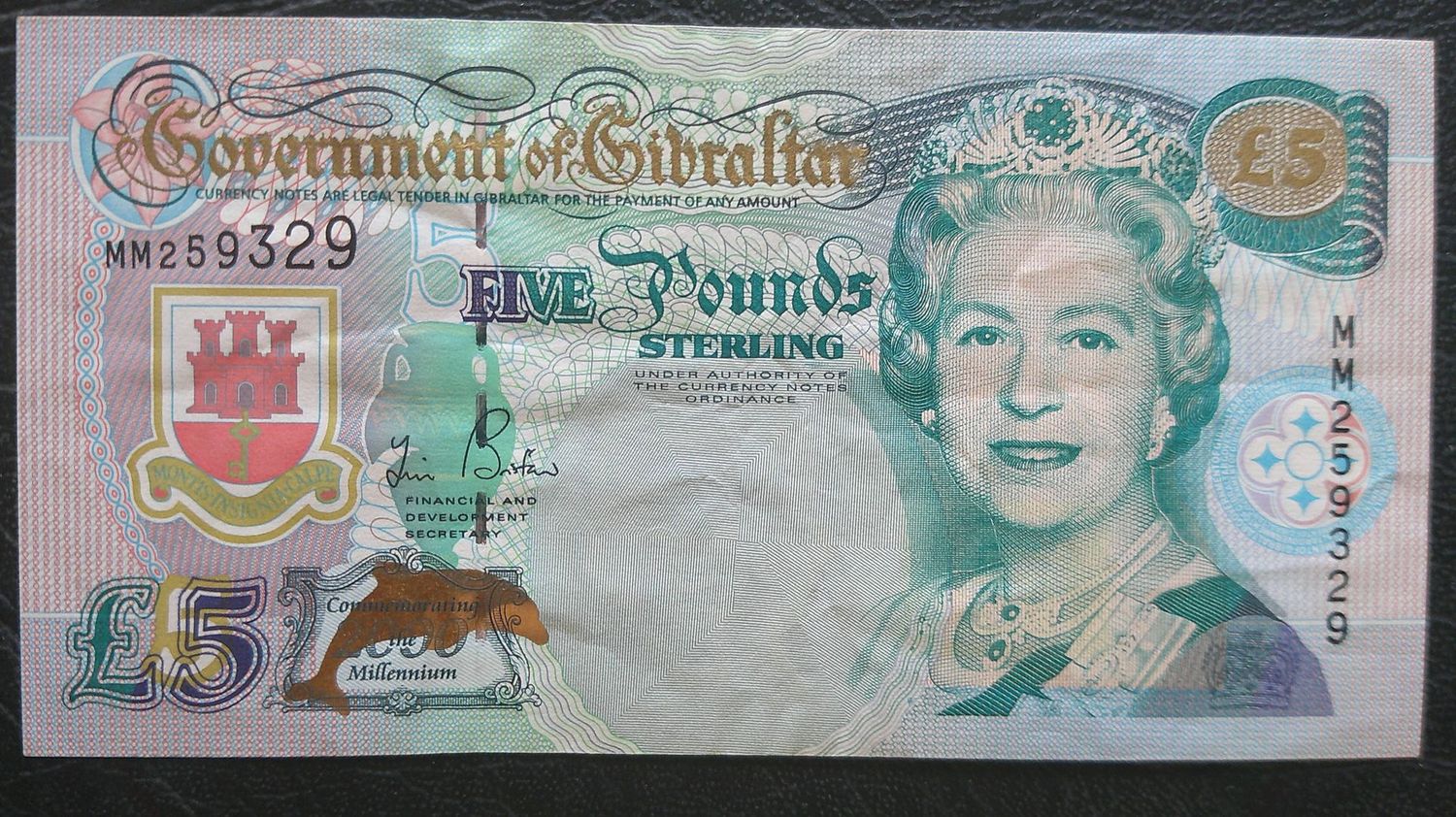Gibraltar £5 - 2000