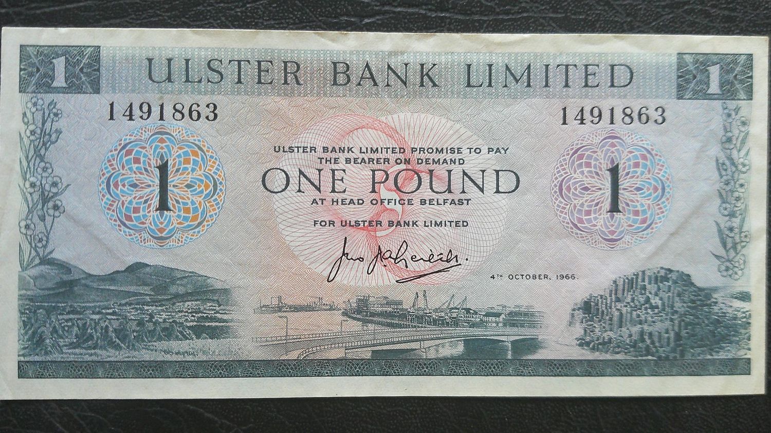 Ulster Bank £1 - 1966
