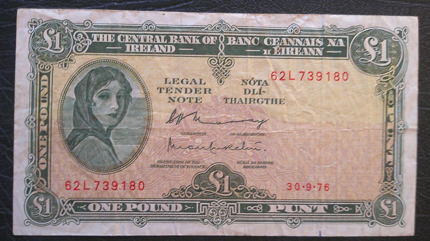 Ireland (Republic) £1 - 1976