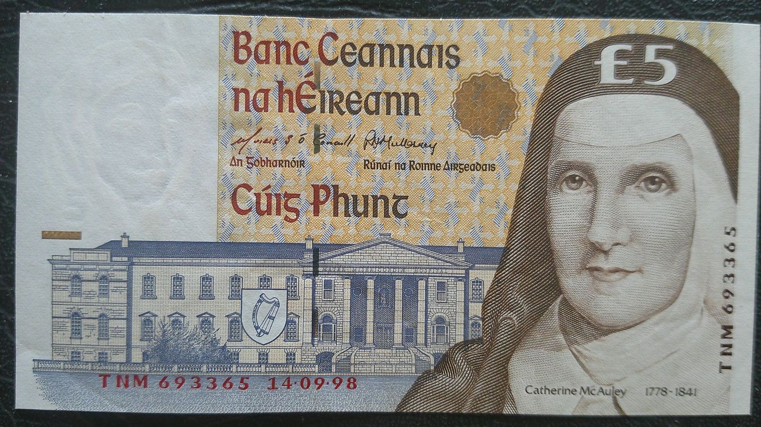 Ireland (Republic) £5 - 1998