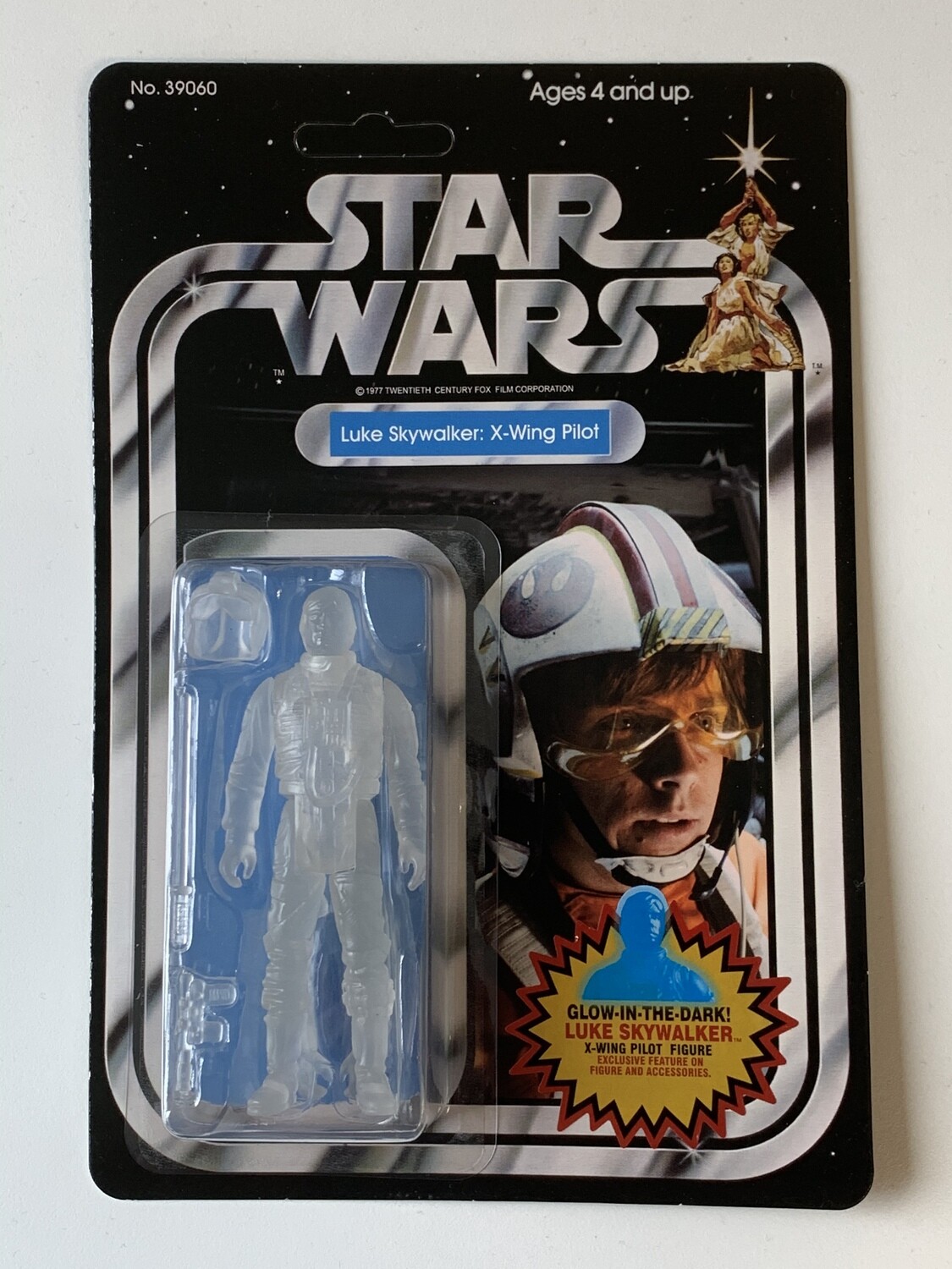 ​CARDED LUKE SKYWALKER (X-WING PILOT) GLOW IN THE DARK CLEAR