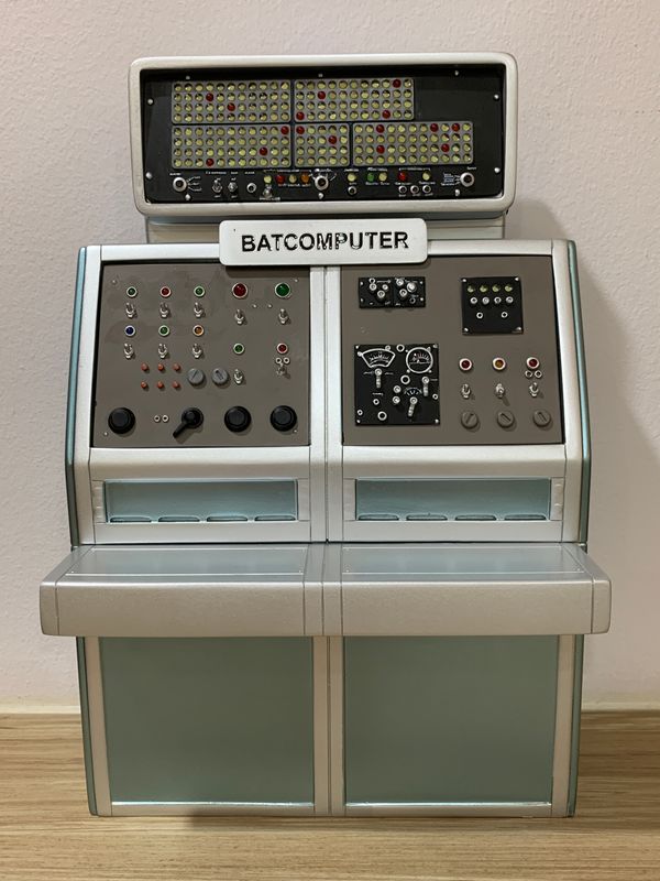 1:6 1966 BatComputer / BatRadarscope Kit