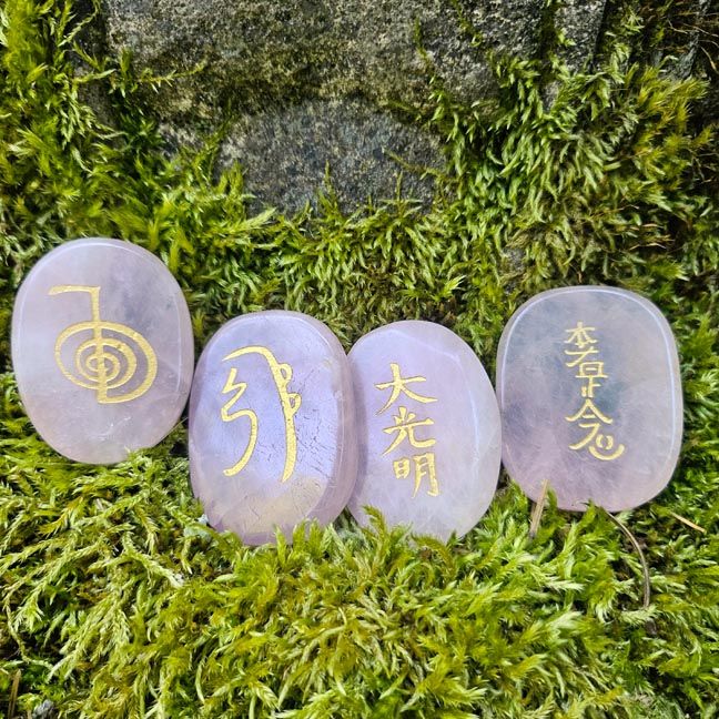 💮 Reiky Stones in Rose Quartz