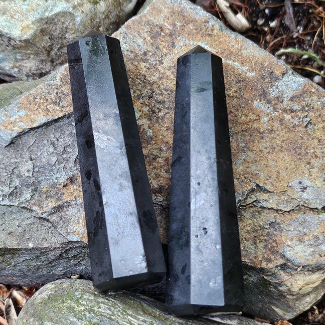 🖤 Shungite Obelisks