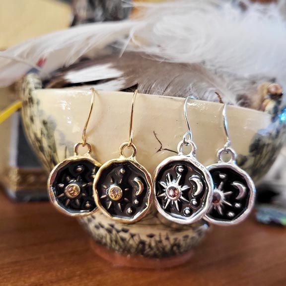 🔆🌛Sun &amp; Moon Whisper Earrings