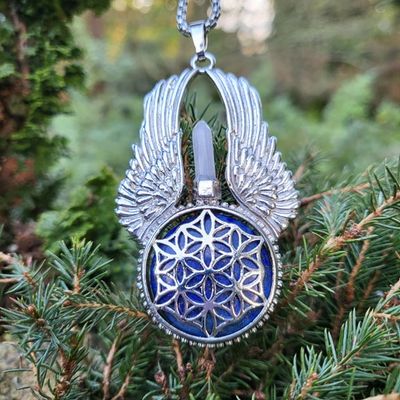 🪽 Michael’s Wings Pendant