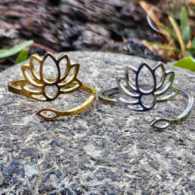🪷Lotus Bloom Ring