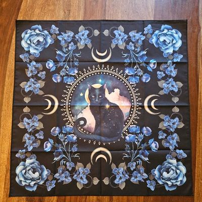 🐾 Moonshadow Cat Altar Cloth