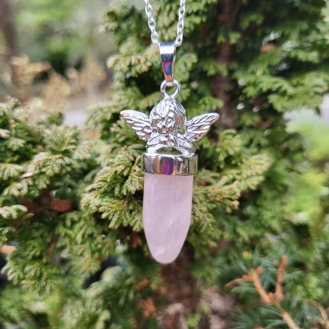 😇 Cherub Pendant with Rose Quartz