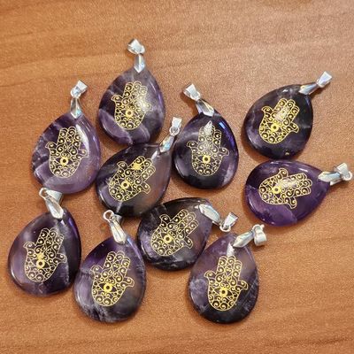 🪬​ Amethyst Hamsa Pendant