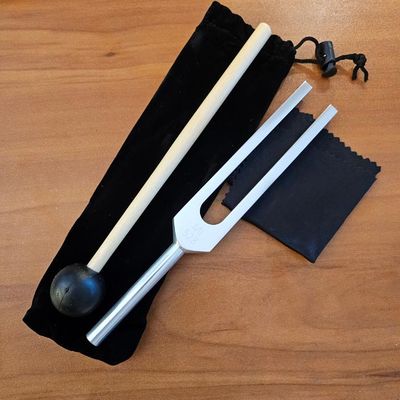 🎶 528 Hz Solfeggio Tuning Fork