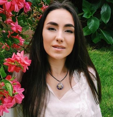 Pendants, Amulets &amp; Necklaces