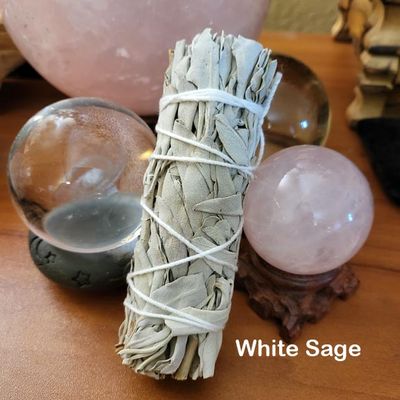 🌿 Smudging Sticks