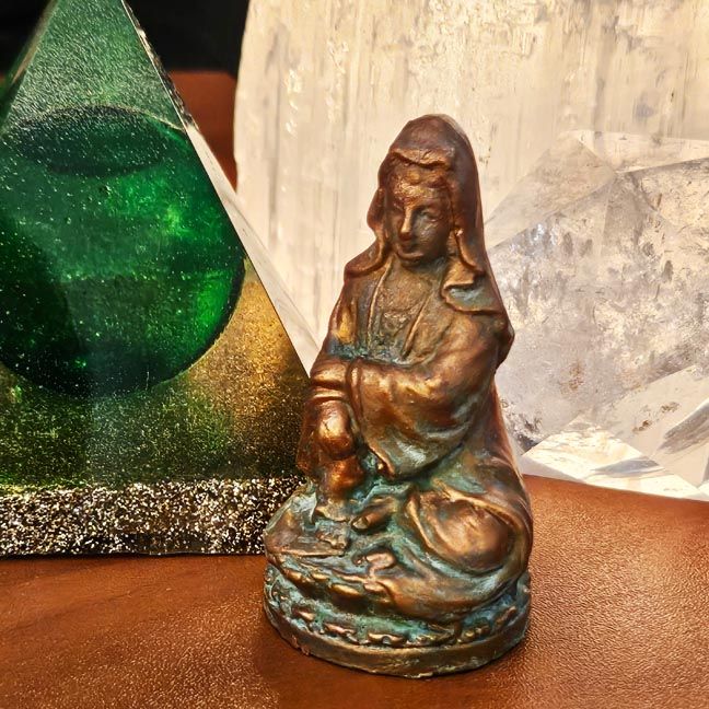 🧘‍♀️Whisper of Compassion – Kuan Yin Figurine