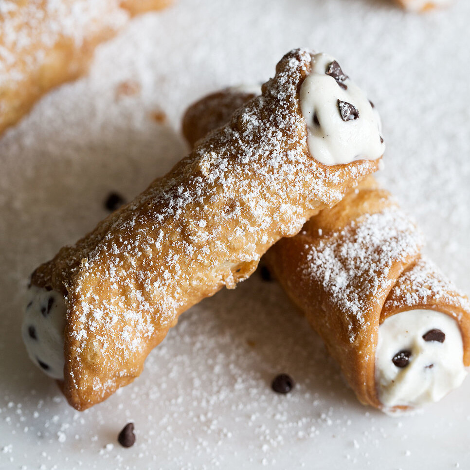 Mini Cannoli by the dozen