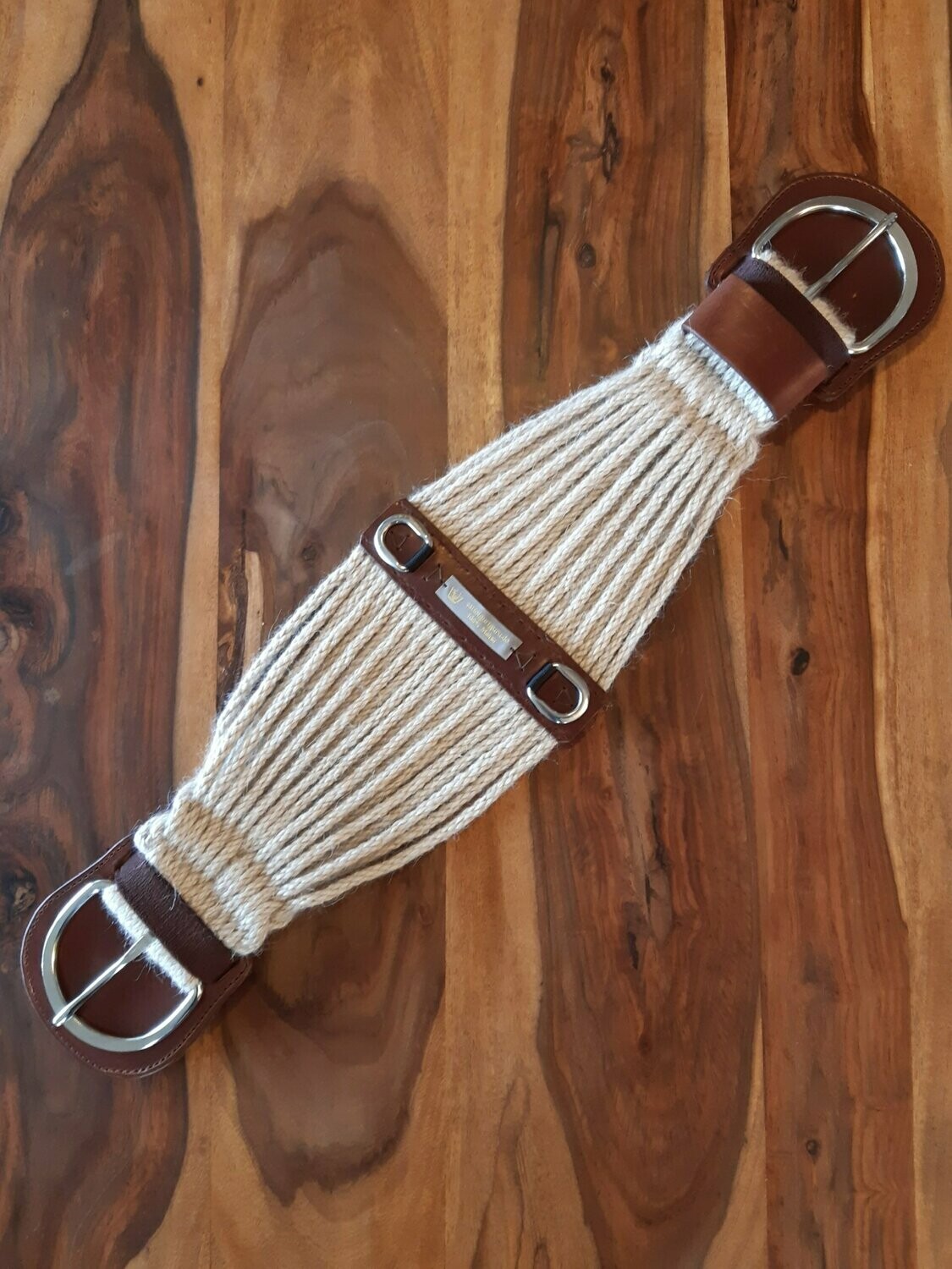 Western Schnurengurt Mohair, Breite 17 cm, für Pferde mit ausreichend Platz zwischen Vorderbein u. Gurtlage (Sonderbeite und Sonderanfertigung / vom Umtausch ausgeschlossen) Western Schnurengurt Mohair, Breite 17 cm, für Pferde mit ausreichend Platz zwischen Vorderbein u. Gurtlage (Sonderbeite und Sonderanfertigung / vom Umtausch ausgeschlossen)