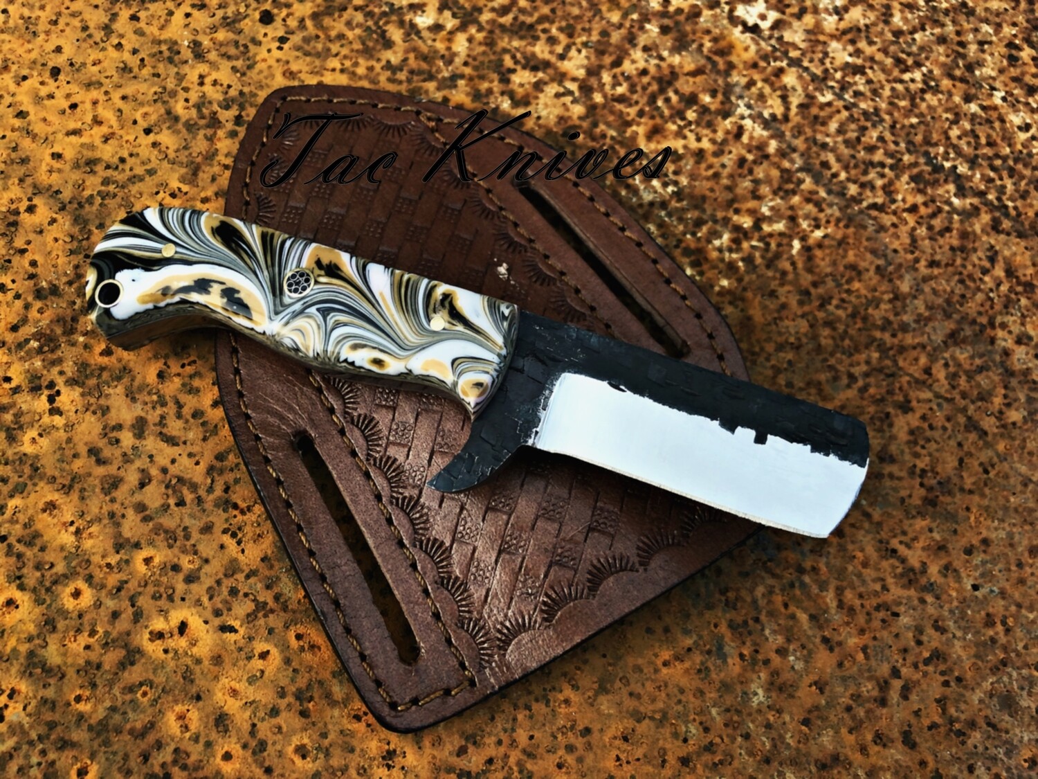 Handmade Tear Drop  Bull Cutter Knife - BC 890