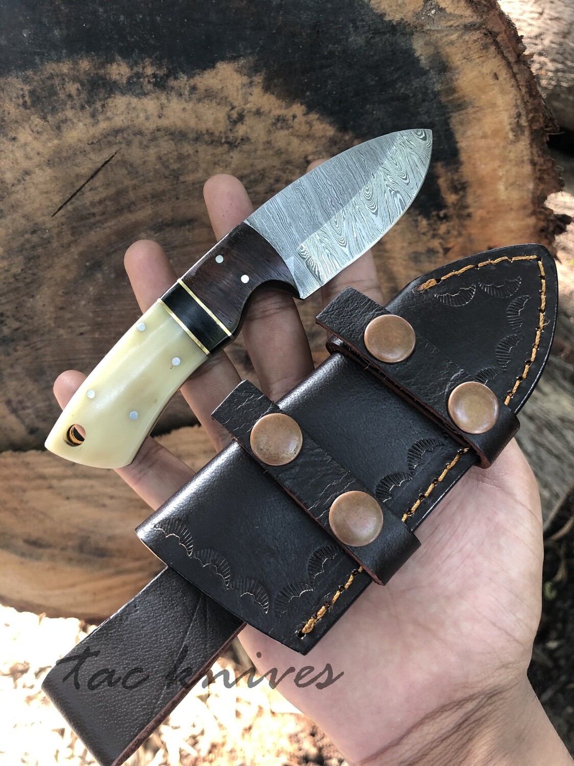 Handmade Damascus Skinner Knife with leather sheath 