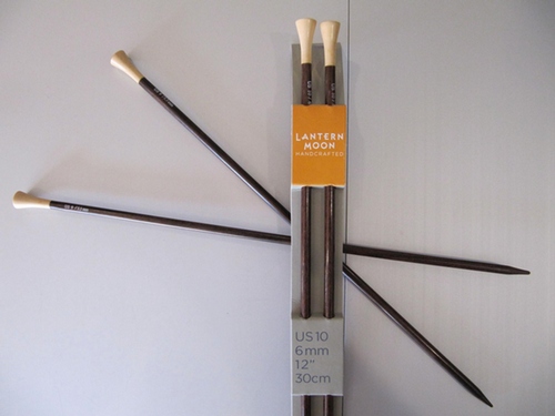 Lantern Moon Ebony Single Points