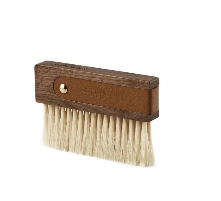 MHW-3BOMBER Line Leather Sheath Brush - Walnut