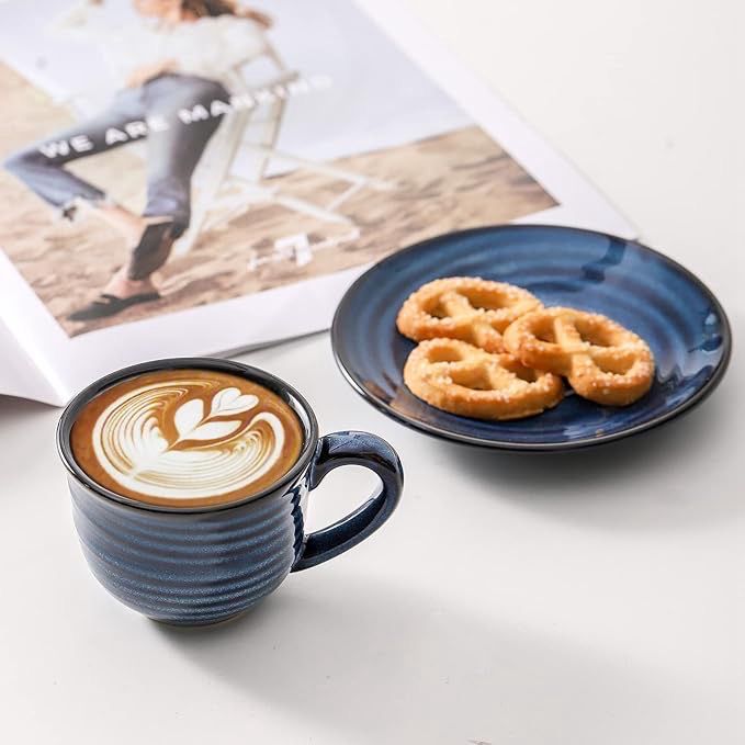 Hasense Juego de 4 tazas de café para café espresso, taza de cerámica de 4 onzas con platillos