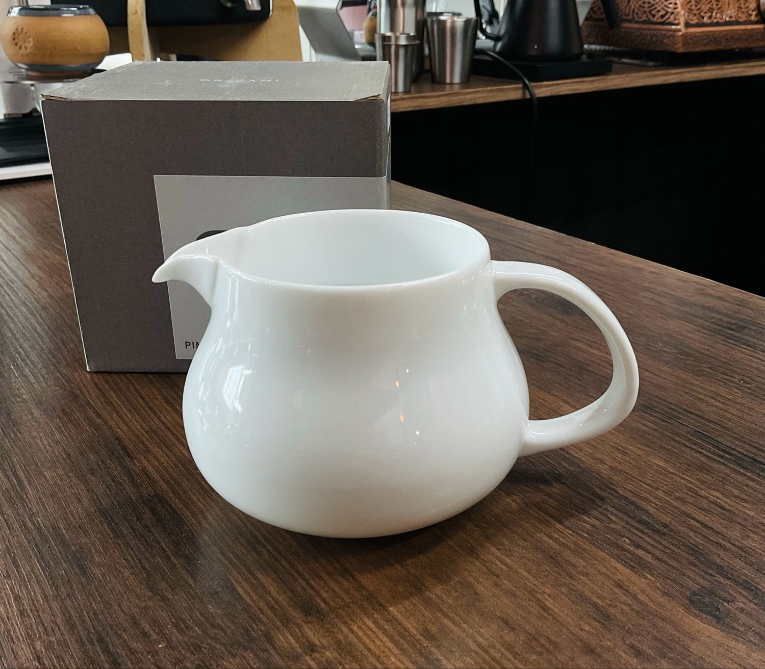 ORIGAMI PINOT AROMA COFFEE SERVER PORCELAIN
