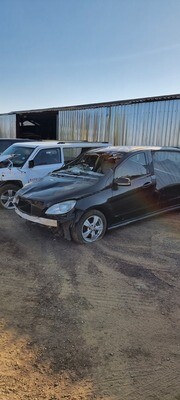 Mercedes-Benz B200 2.0Tdi 2011 Automatic