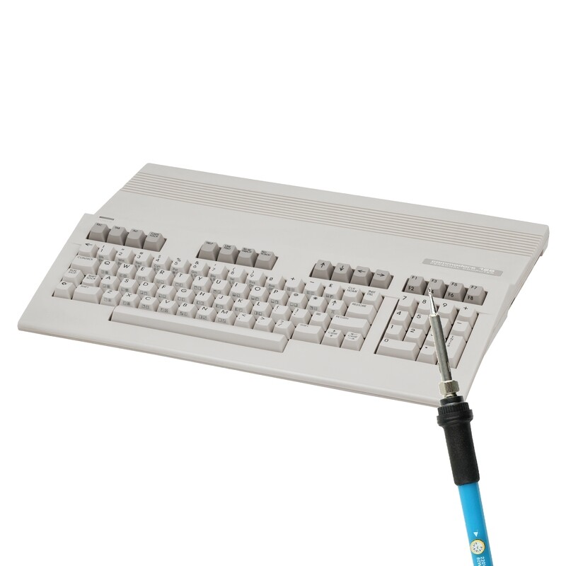 Commodore 128: Modding Service