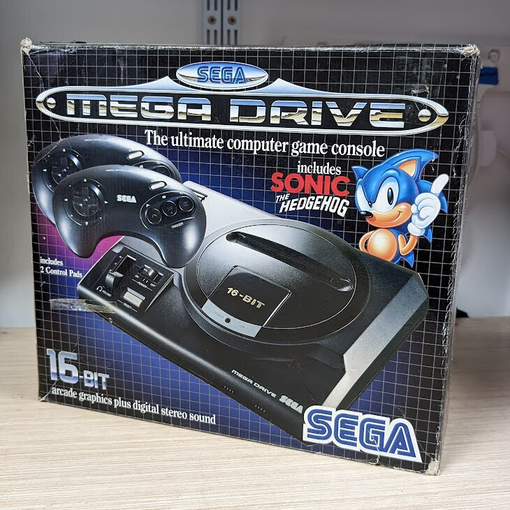 Sega Mega Drive Boxed Console + 2 Controllers