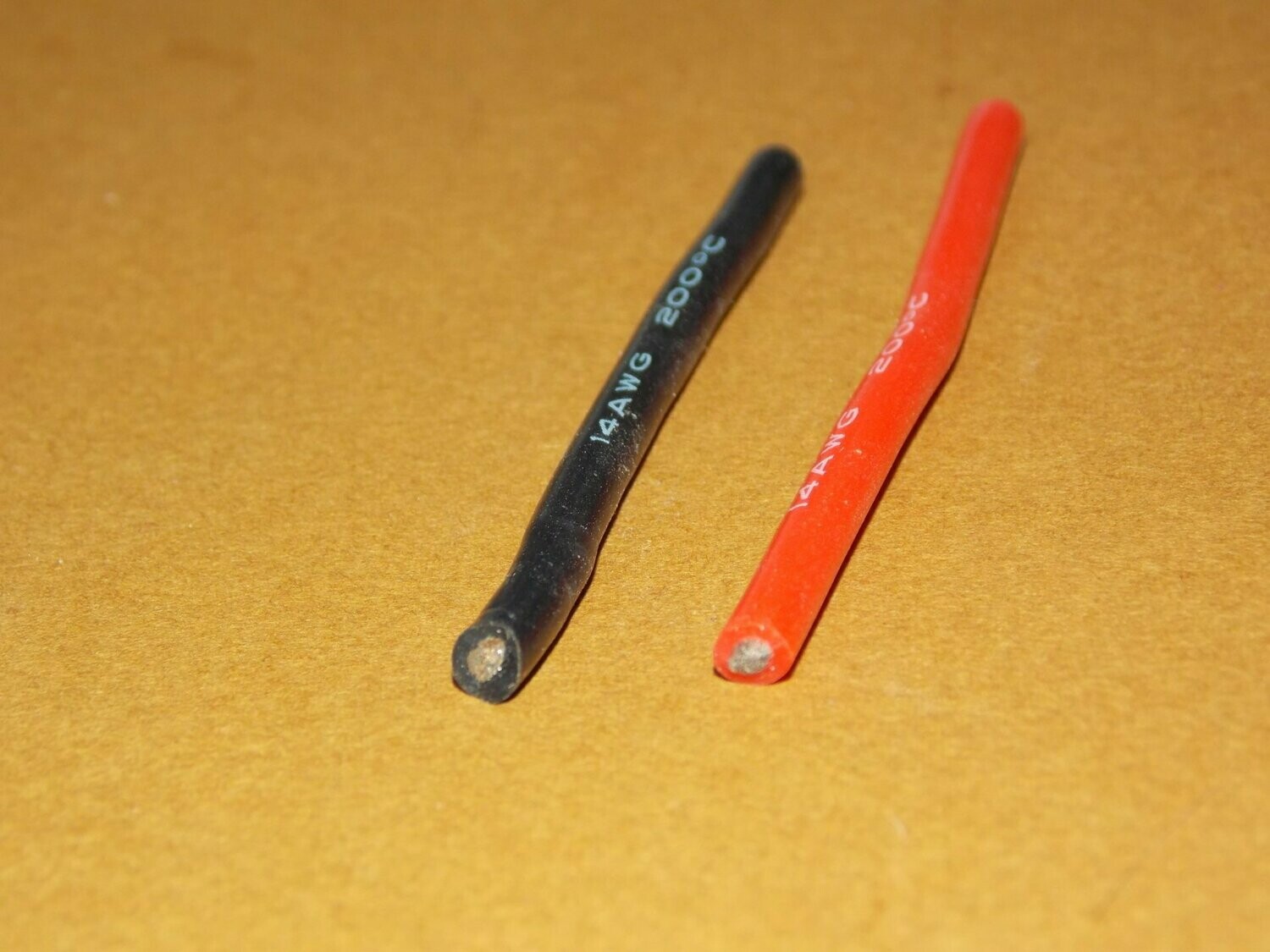 FILS électriques souples cuivre étamé 2,08 mm carrés 20 cm