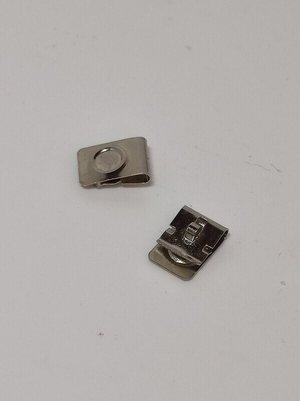 2 CONTACTEURS KEYSTONE POSITIFS TYPES AA 228  dim( 8 x 11,5)