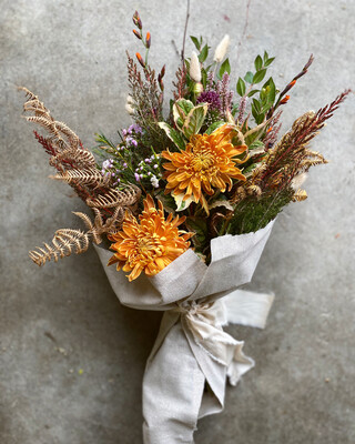 Linen Wrapped Blooms Linen Wrapped Blooms