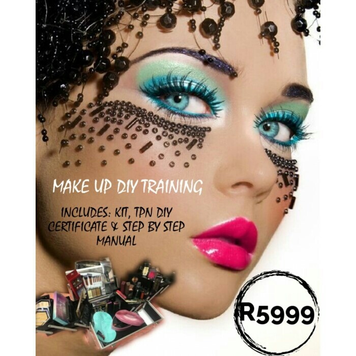 DIY-MAKE UP KIT