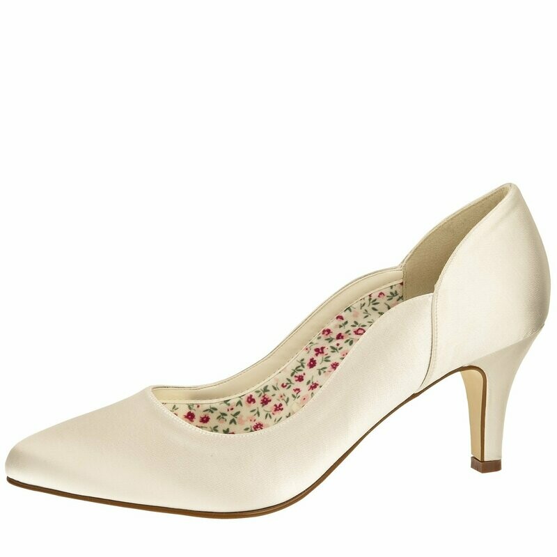 Butterscotch - ivory, Brautschuh von Elsa Coloured Shoes Butterscotch - ivory, Brautschuh von Elsa Coloured Shoes