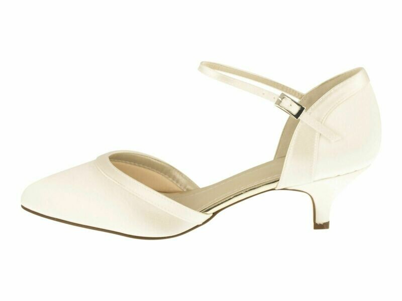 komfortabler Brautschuh, Brianna Ivory Satin von Elsa Coloured Shoes komfortabler Brautschuh, Brianna Ivory Satin von Elsa Coloured Shoes