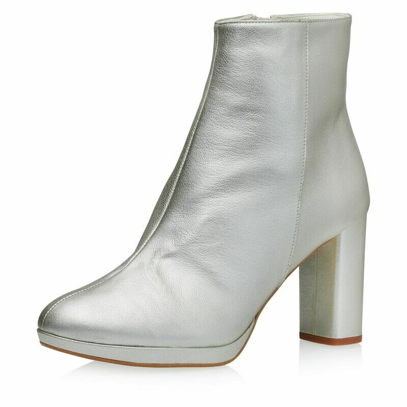 Miloe Silver- Gold Leather Miloe Silver- Gold Leather