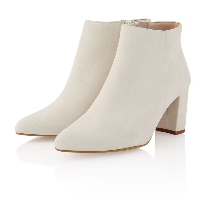 Braut Stiefelette, Anissa Off-White Suede (Leather), von Elsa Coloured Shoes Braut Stiefelette, Anissa Off-White Suede (Leather), von Elsa Coloured Shoes