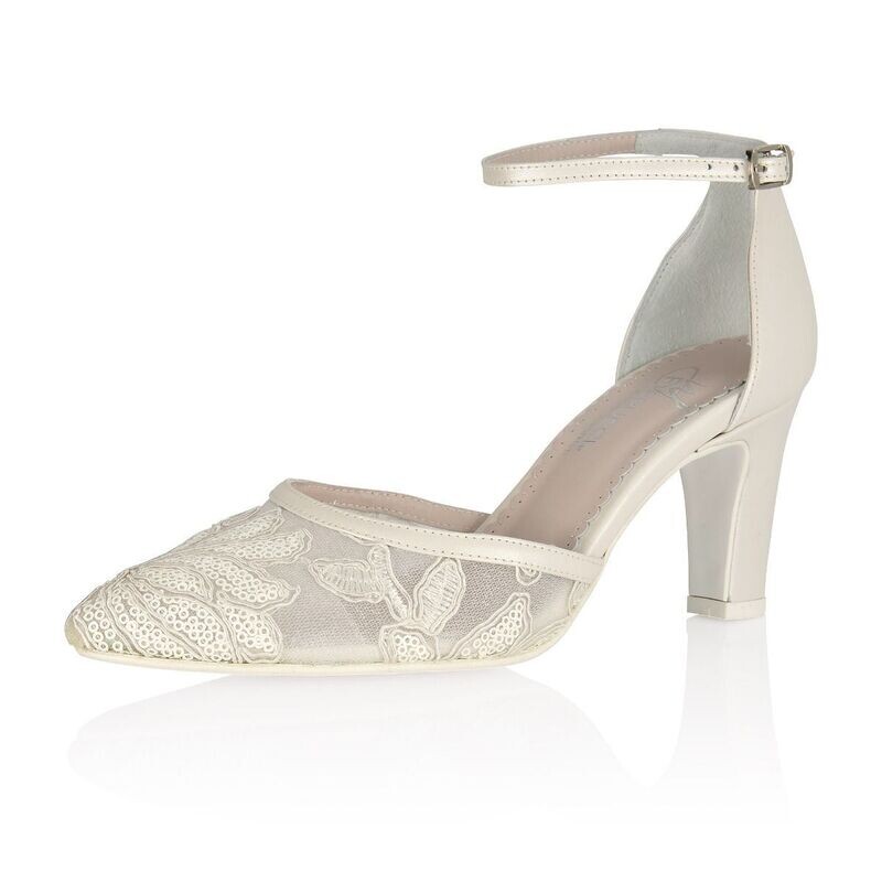 Brautschuh mit Spitze, Chantalle Perle Sequins Mesh/Leather, von Elsa Coloured Shoes Brautschuh mit Spitze, Chantalle Perle Sequins Mesh/Leather, von Elsa Coloured Shoes