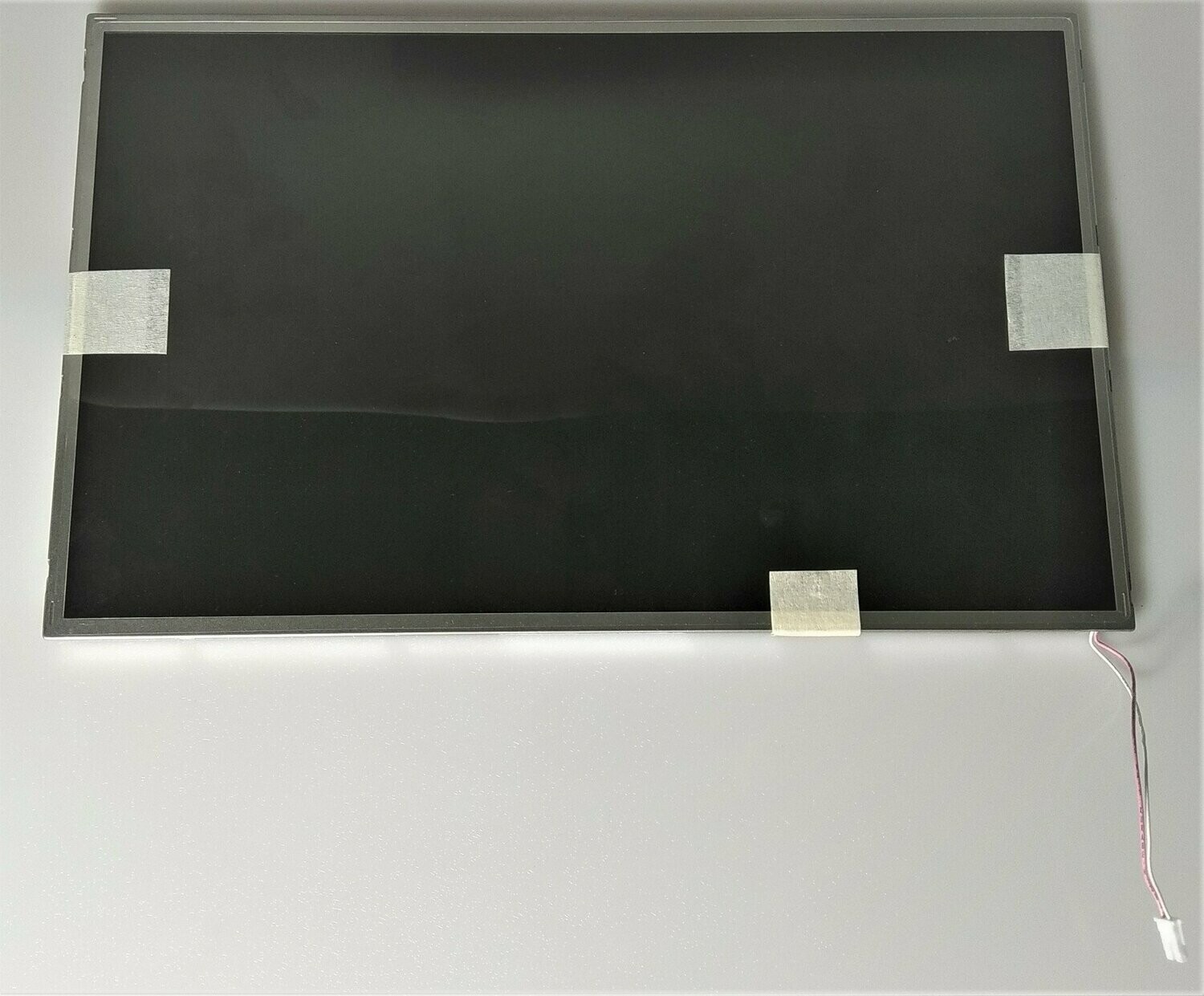 Pantalla LCD 14.0"  30 pines  B140EW02 V.0