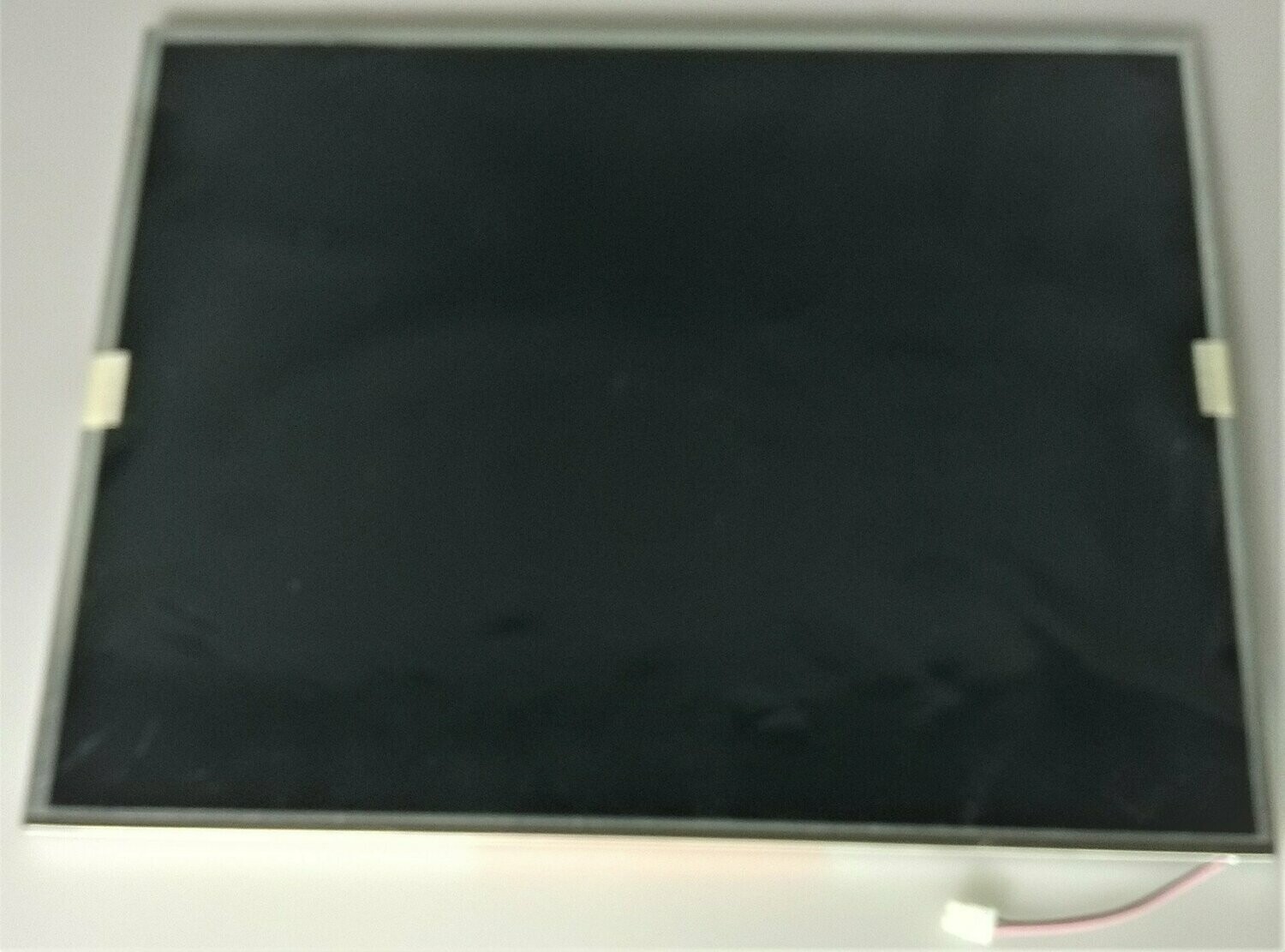 Pantalla  LCD 14.1"  30 Pines ( No brackets ) HD  ( 1024 * 768 ) N141XB-L03 REV.C1
