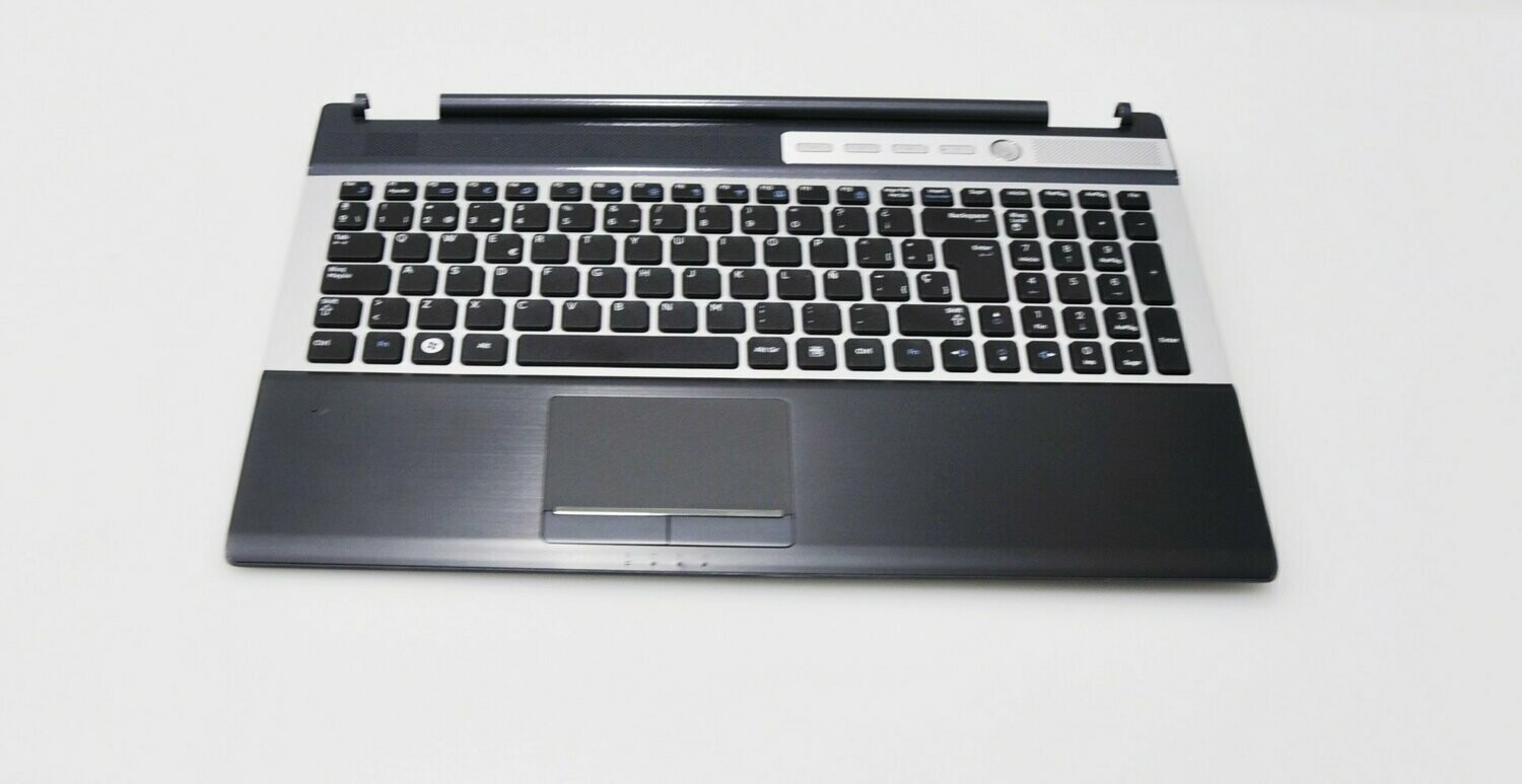 Cover upper ( Cubierta superior ) Plateado Negro + teclado Español Negro + Palmrest + touchpad Samsung NP-RF510  BA75-02676D