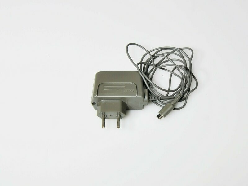 Cargador Original NINTENDO DS LITE