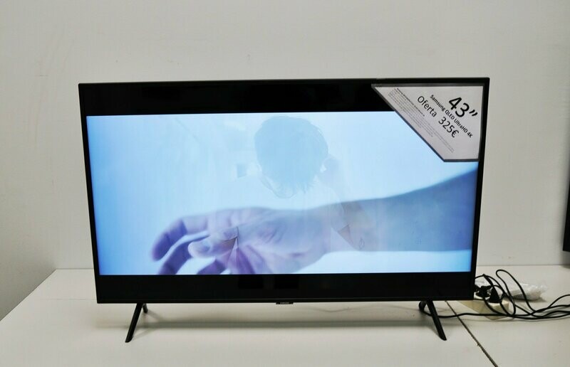 Televisor Samsung  43" QLED 4K , Q60R IA, Ultra HD - Smart TV. QE43Q60RATXXC V.01