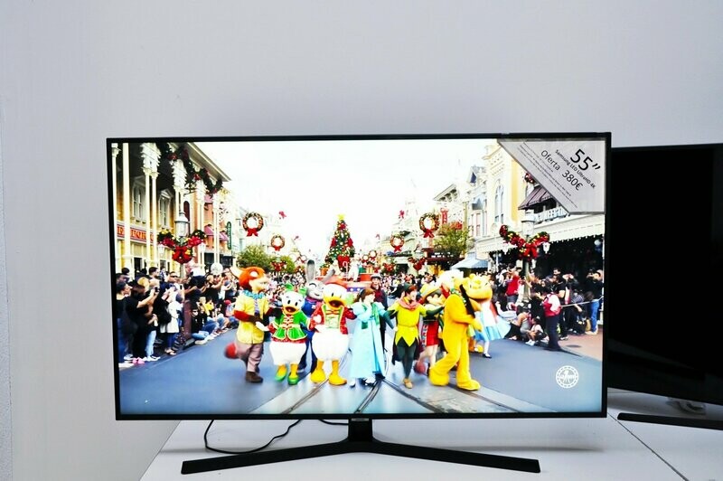 Televisor  Samsung 55" 4K UHD Smart TV Serie NU7405 , UE55NU7405UXXC