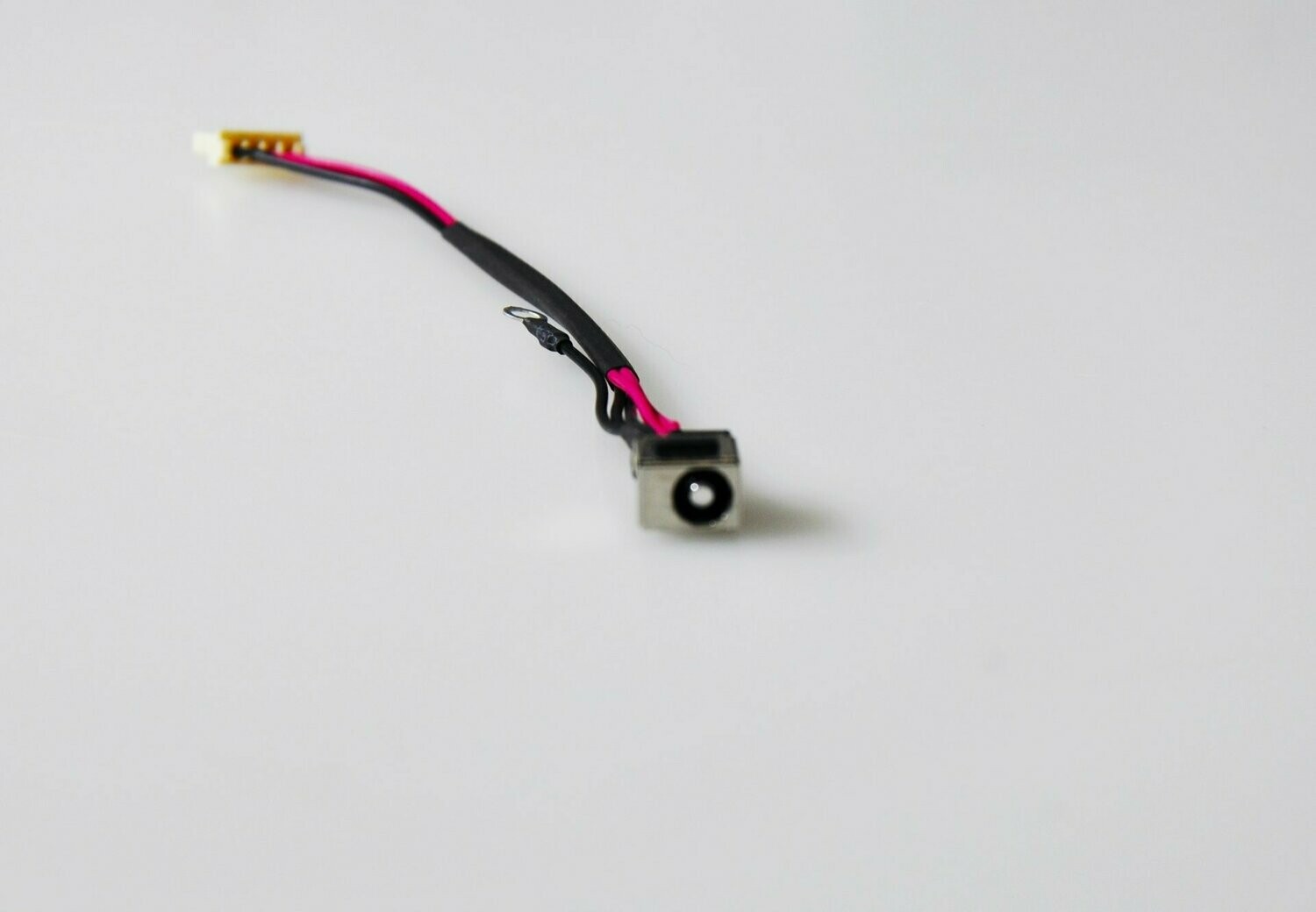 DC Power Jack​ con cable 14cm 4 pines W para Packard Bell SB88 Minos GP2W  , 7427640000