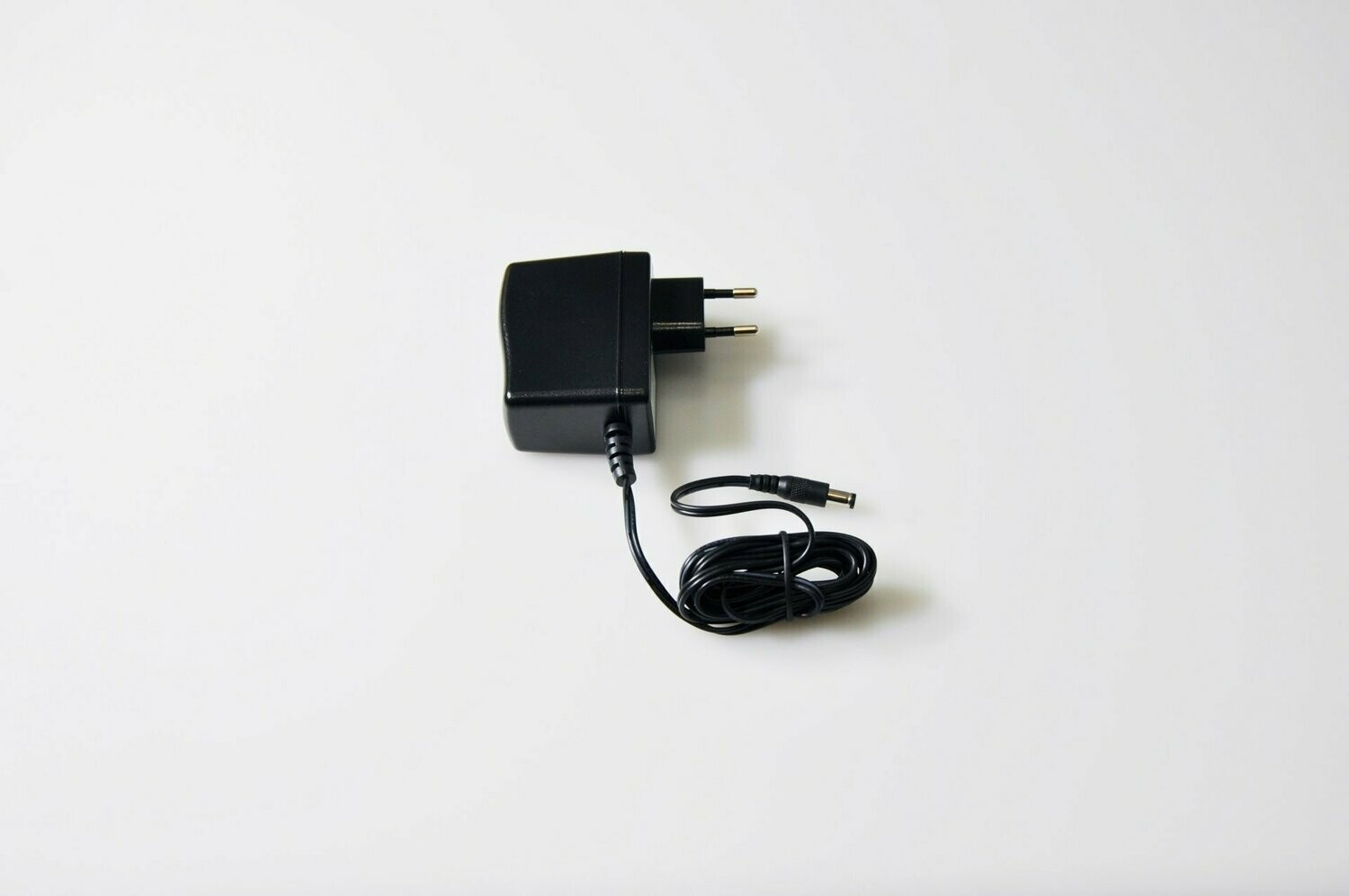 Cargador Original JENTEC 12V 2A 5.5mm * 2.1mm    AG2412-E​ , 6992000000 , AG2412-B